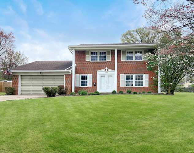 F.C. Tucker Emge Homes for Sale 920 Wiltshire Drive Evansville IN