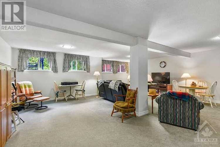 133 Sherwood Springs Road Mallorytown 1373500 Hamre Real Estate Team RE/MAX