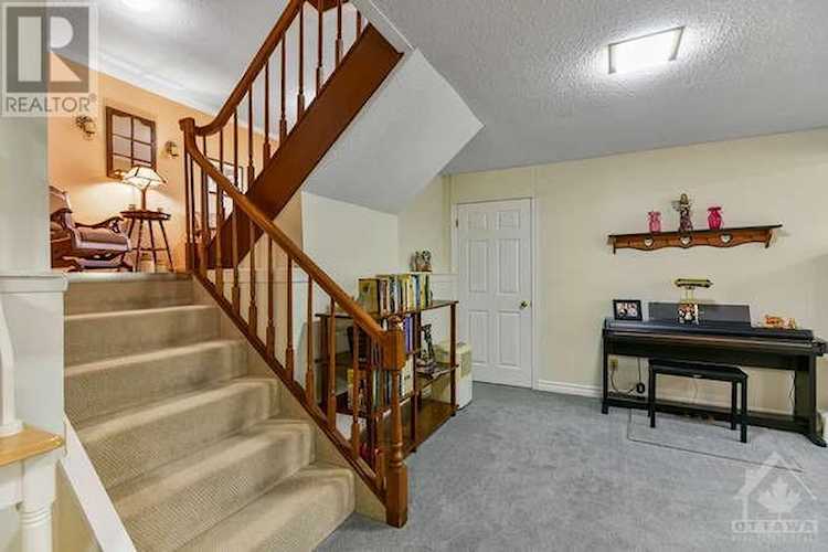 133 Sherwood Springs Road Mallorytown 1373500 Hamre Real Estate Team RE/MAX