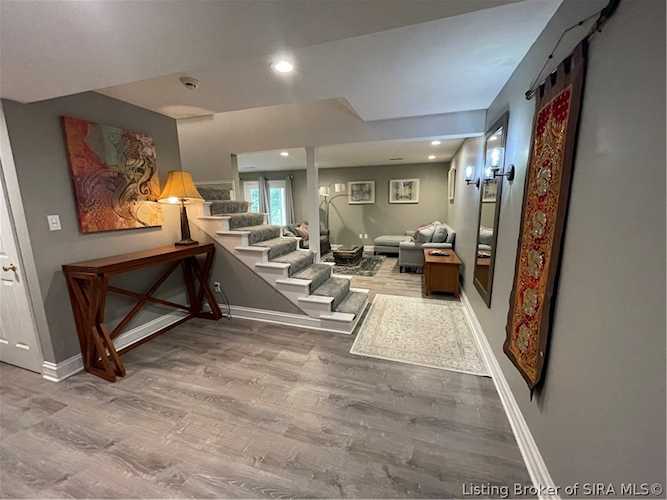 6092 Moser Knob Rd Floyds Knobs, IN 47119 MLS 202407041