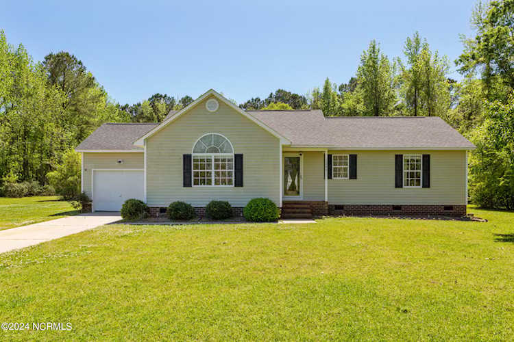 1263 Elijah Loftin Rd Kinston, NC 28504 MLS 100438026