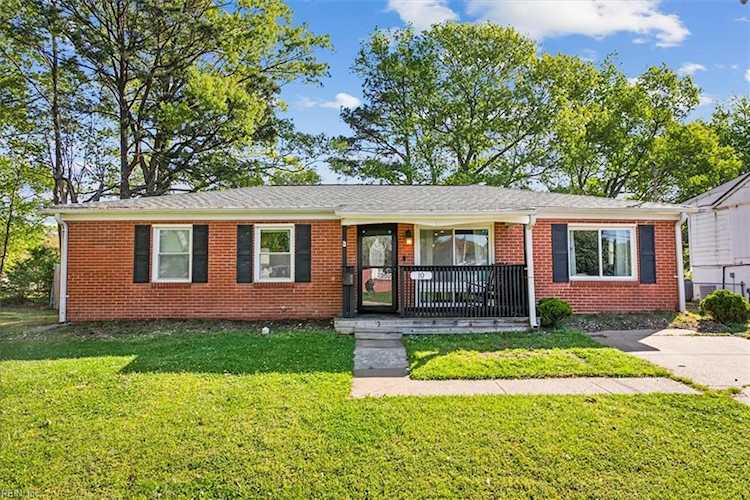10 Tillerson Dr Newport News, VA 23602 MLS 10528376
