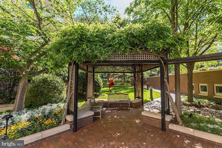 5600 Wisconsin Ave 904 Chevy Chase, MD 20815 home for sale Somerset