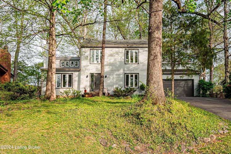 8108 Barbour Manor Dr Louisville, KY 40241 MLS 1658897