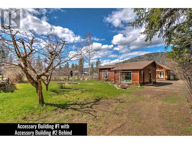 451 Whitevale Road Lumby, BC V0E2G7. MLS listing 10310074.