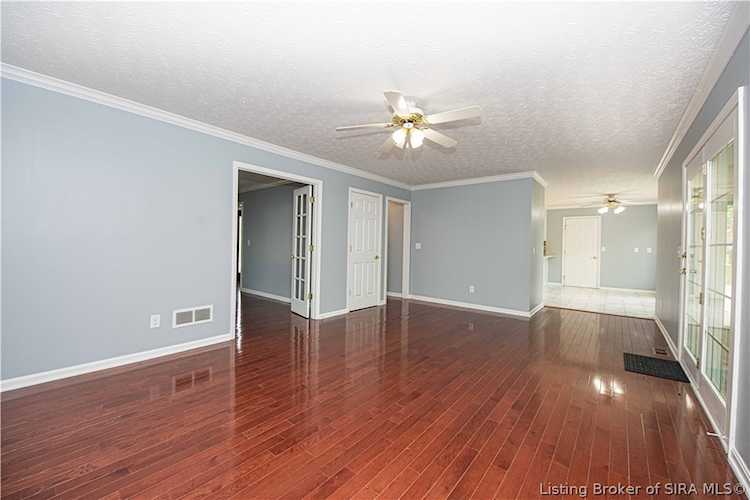 3502 Elk Pointe Blvd Jeffersonville, IN 47130 MLS 202407391