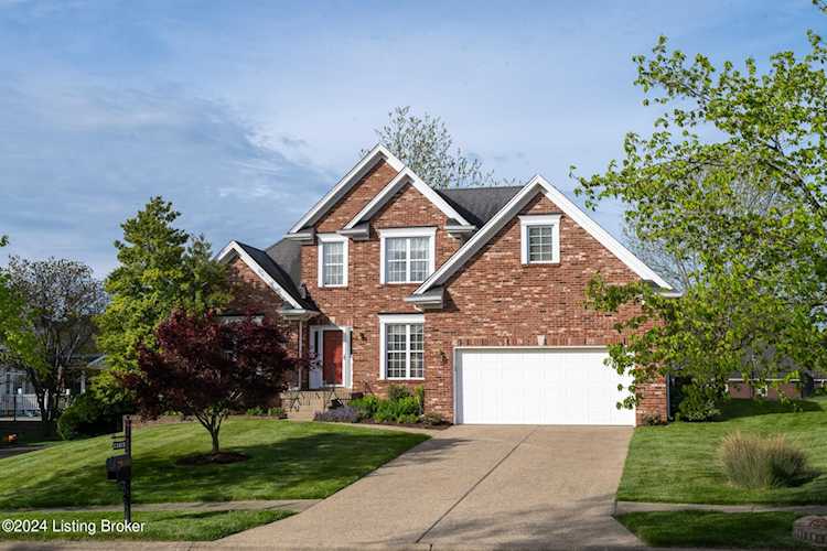 13812 Lakemont Ct Louisville KY 40299 MLS1659629