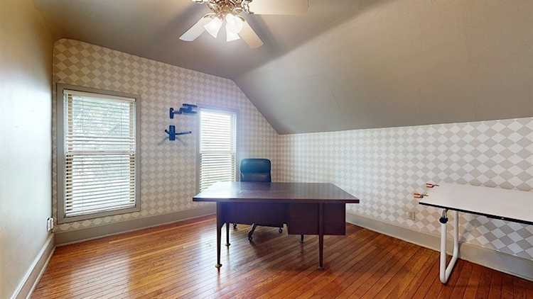 3858 Dakota Ave, Gowrie, IA near Gowrie