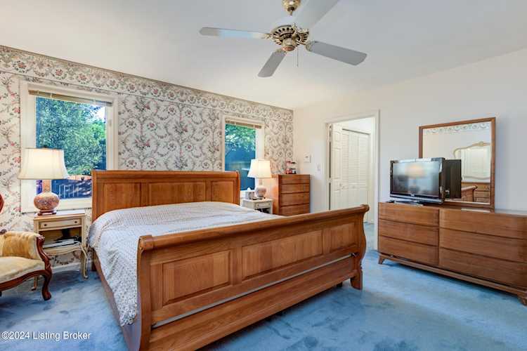 1800 Rudy Ln Louisville KY 40207 MLS1659605