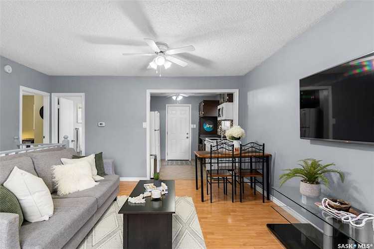 Hudson Bay Park Home For Sale, 1035 N K Ave, Saskatoon, MLS SK967940