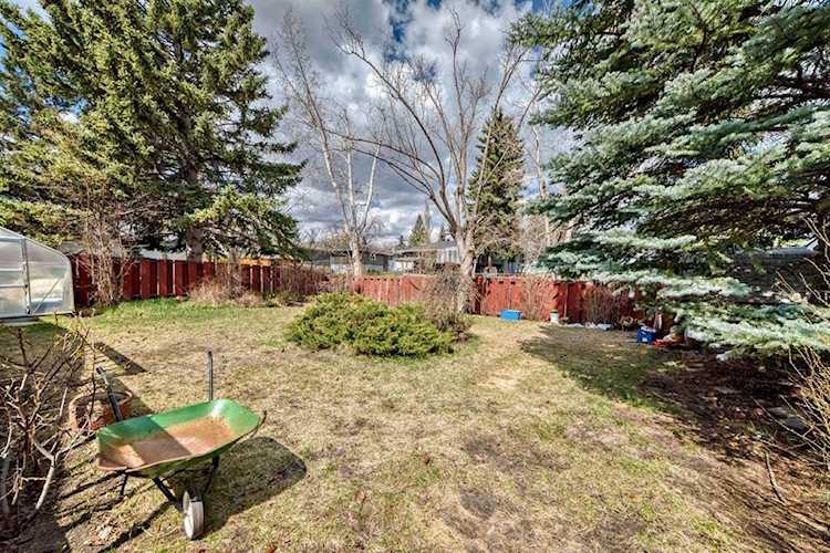 5420 Dalrymple Crescent NWCalgary Real EstateDalhousie Homes for Sale