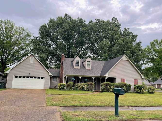 786FSearch BHHS Taliesyn homes for sale in Germantown, Collierville