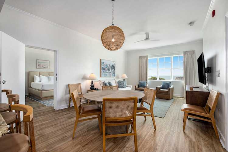 5802 Palmetto Drive Isle Of Palms, SC 29451 MLS 24012302