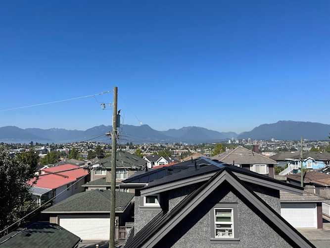 3275 E 20th Avenue, Vancouver, BC, V5M 2V6 MLS R2883298