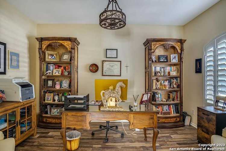 4672 Summit Hill Dr Schertz, TX 78154 home for sale