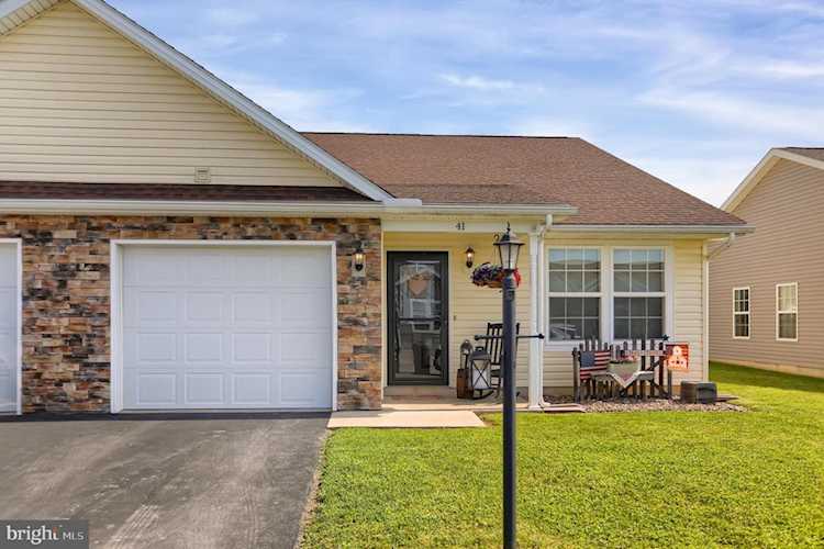 41 Pacific Ave Milroy, PA 17063 home for sale KBB