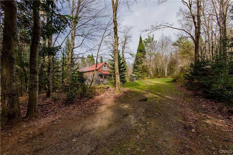 2665 Flat Rock Rd Lowville, NY 13367 MLS S1499981