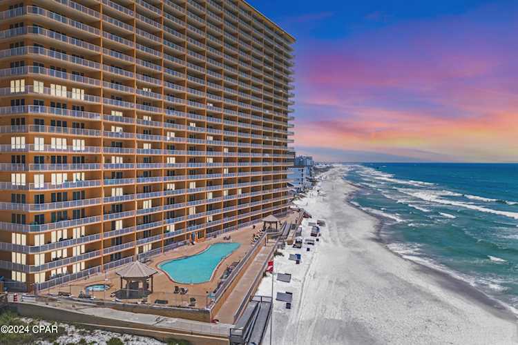 Discover Treasure Island: Panama City Beach Homes for Sale