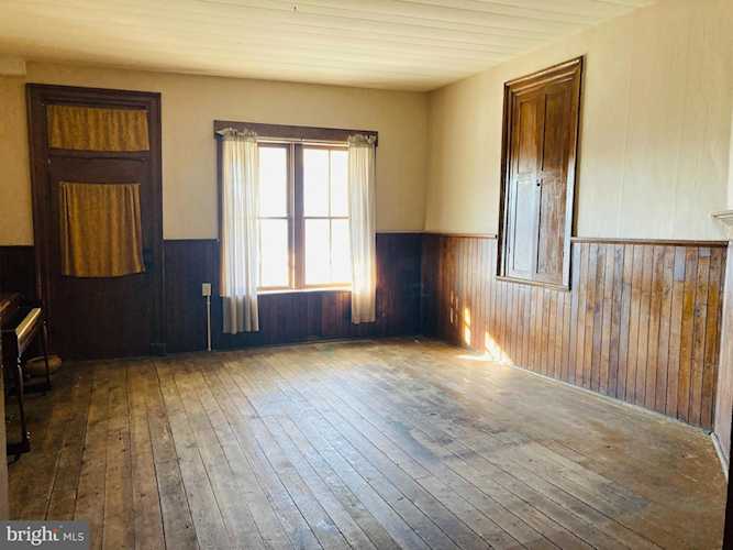 100 W Aaron Square Aaronsburg, PA 16820 home for sale KBB