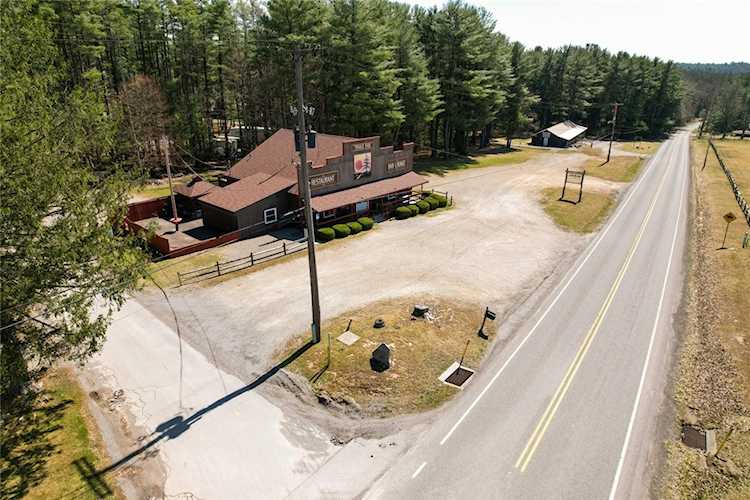 2738 Forest Rd Cooksburg Clarion/Venango PA 16217 600,000