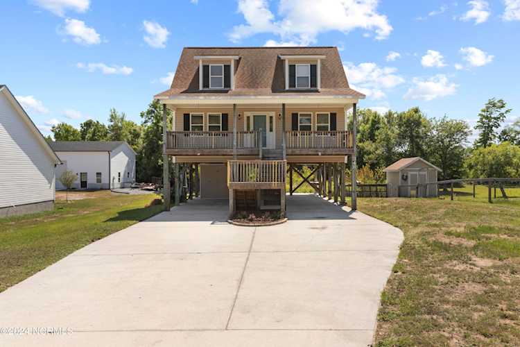 348 Chadwick Acres Rd Sneads Ferry, NC 28460 MLS 100448649