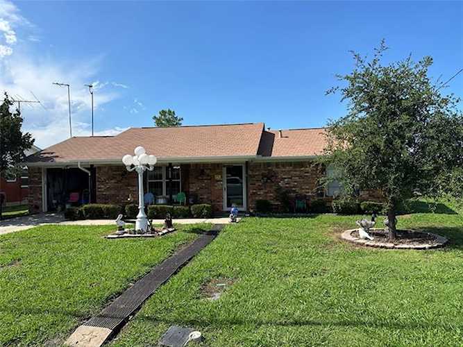 522 E County Line Road, Royse City, TX 75189