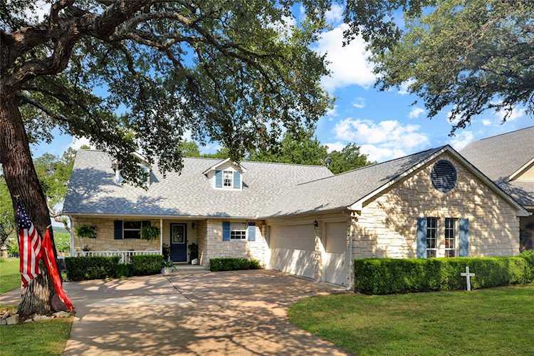 42 Brookhollow DR Wimberley, TX 78676 home for sale