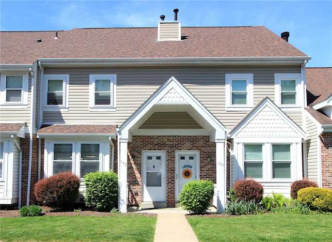 197 Old Village Lane Bethel Park Allegheny-South PA 15102 $249,900