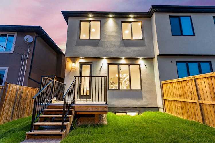 MLS® Calgary 1131 Renfrew Dr NE Renfrew Calgary AB 865,000 MLS® A2121745