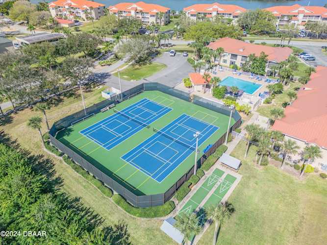 430 Bouchelle Dr 402, New Smyrna Beach, FL 32169 MLS 1201280