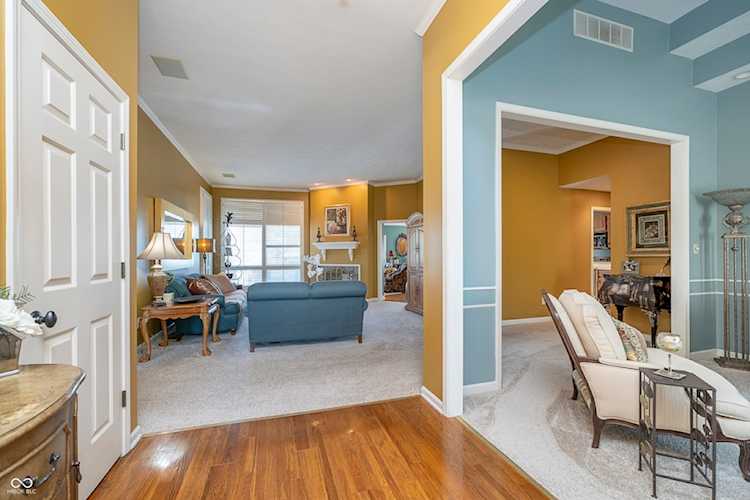 11697 Whisper Bay Ct Carmel, IN 46033 MLS 22001351