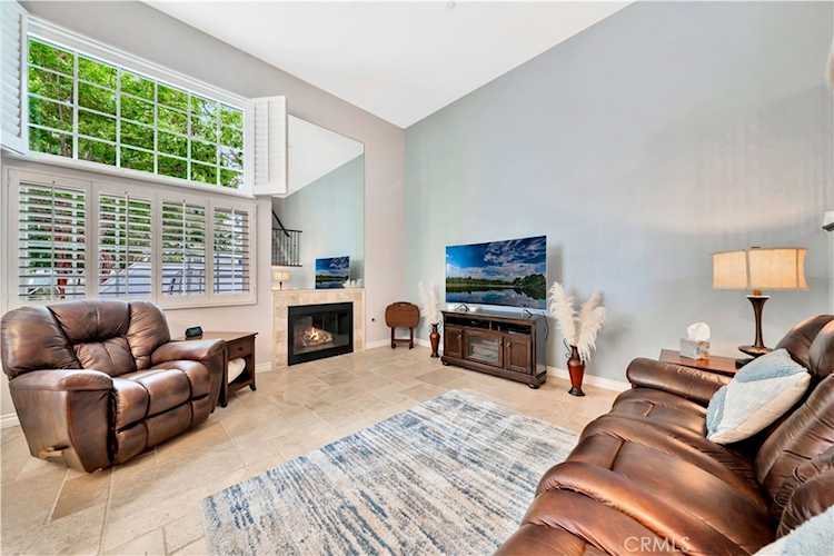 19110 Beachcrest Ln #A Huntington Beach Orange OC24209608 