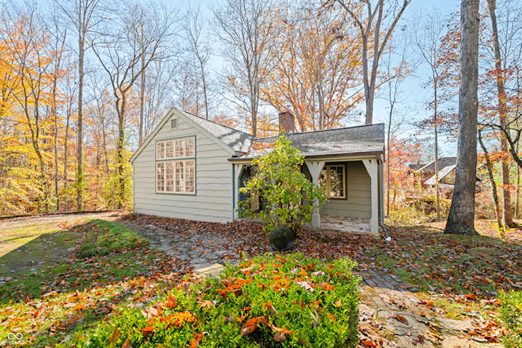 369 State Road 135 N Nashville, IN 47448 MLS 22009252