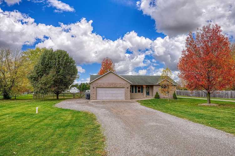 For Sale: $389,900 A home for sale for sale at 3041 Prairie Rd NW 