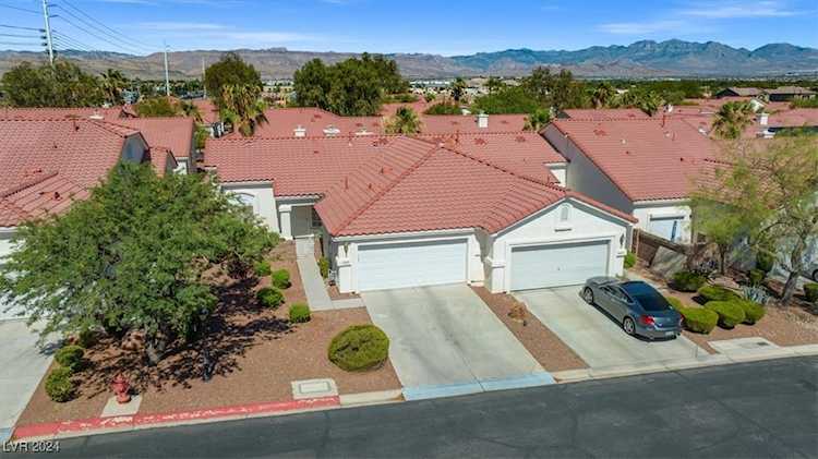 5683 Whale Watch St Las Vegas, NV 89113 MLS 2640797