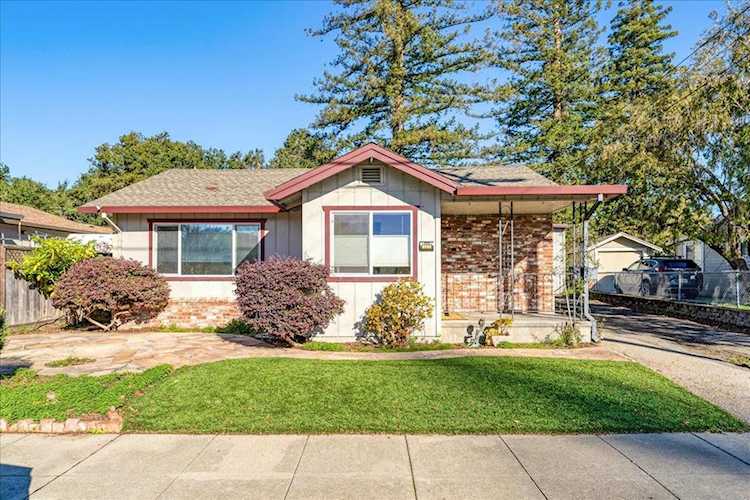 121 Chilverton St, Santa Cruz, CA 95062