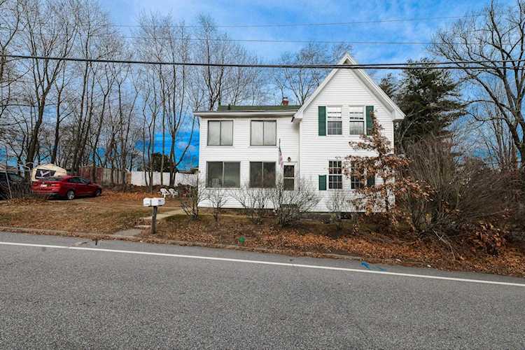 03102 NH Manchester 4 Saint Anselm Dr | MLS# 5026004 | NH Real Estate