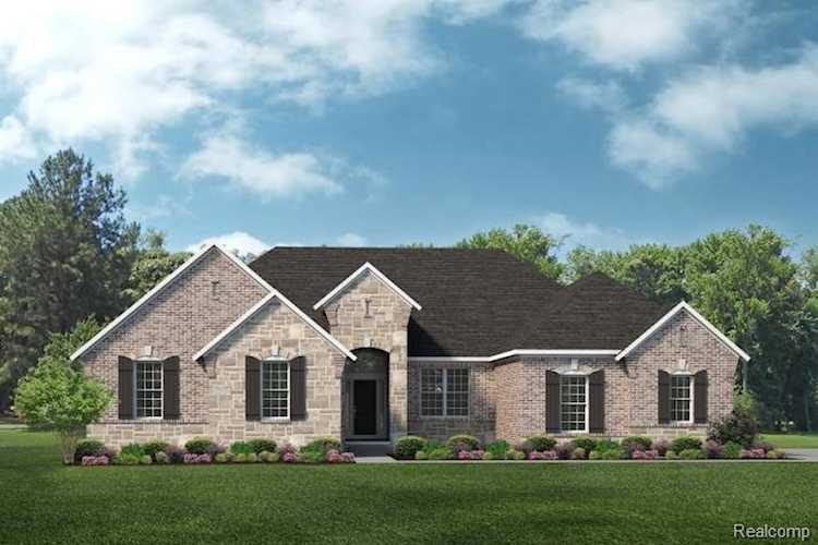 60671 Town Square St in Lyon Twp, MI Photo 1