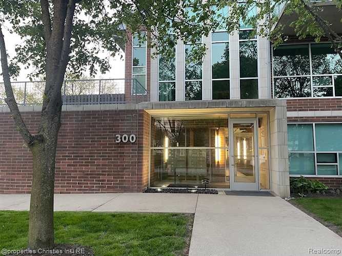 300 Hamilton St #Apt 105 in Plymouth, MI Photo 1