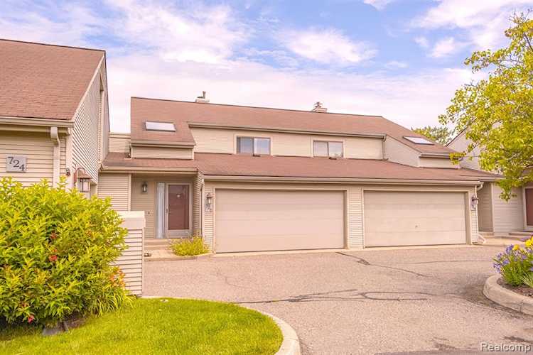 726 Hamilton in Rochester Hills, MI Photo 1
