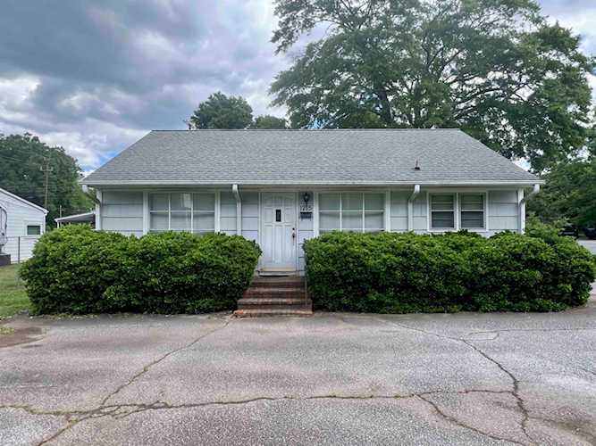 1215 Boiling Springs Rd Spartanburg, SC 29303 MLS 323818