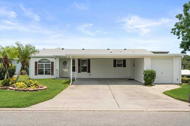 2713 Lake Grassmere Ct #893 Zellwood, FL 32798 | MLS O6316902