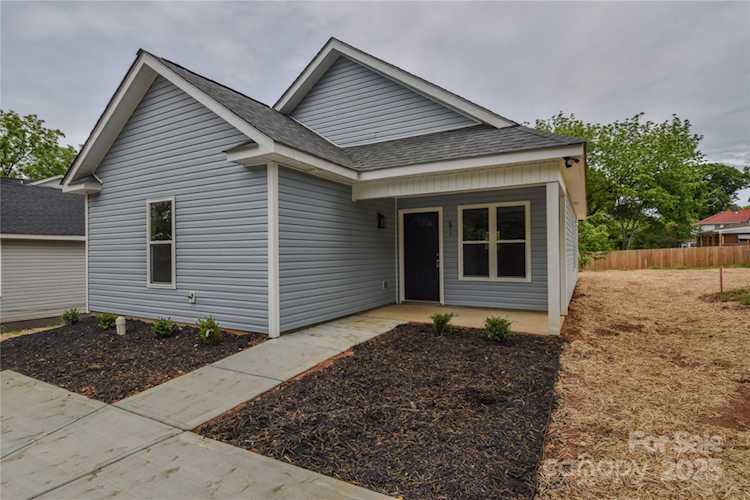 651 S Elm St Statesville NC 28677 MLS #4276125 Hendrix