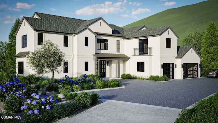 949 W Stafford Rd, Thousand Oaks, CA 91361