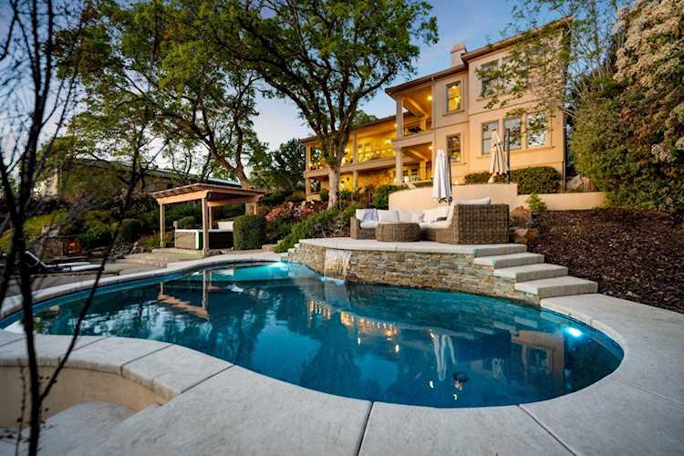 5520 Sur Mer Drive, El Dorado Hills, CA 95762