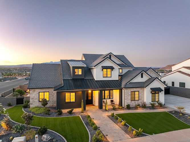 2799 Stonedale DR St George, UT 84790 home for sale, MLS#25-263626 - Erika Rogers Photo 1