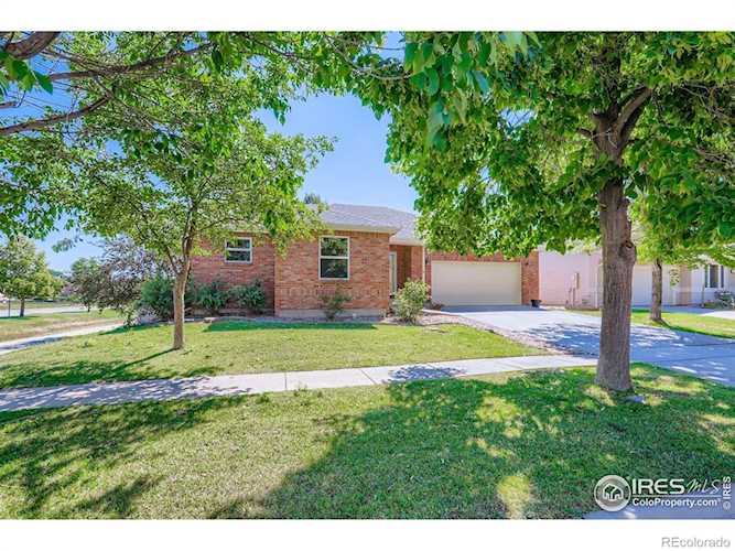 310 Bein St Berthoud Common Spacious Ranch Home on a Prime Corner Lot in Charming Berthoud - No HOA or Metro Tax. Home warranty... Berthoud Larimer CO 80513 IR1041376 home for sale $580,000 IR1041376 Photo 1