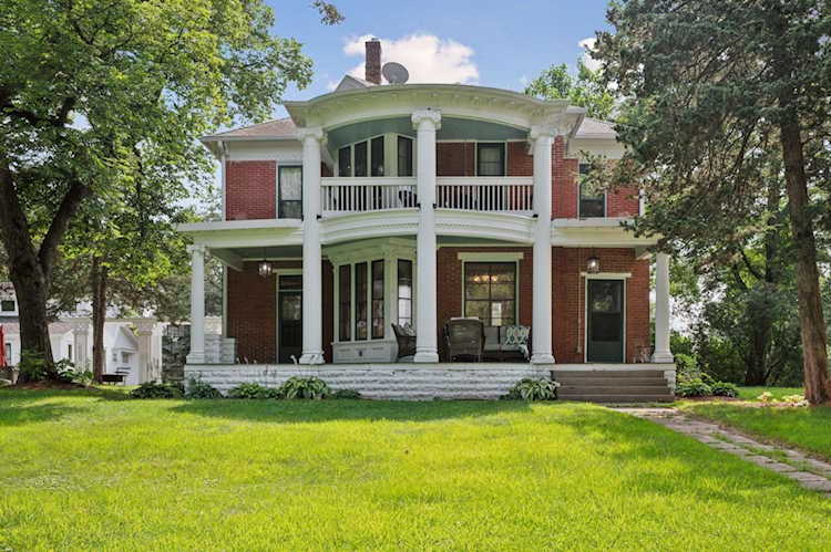 210 Dean Avenue E Champlin, MN 55316 MLS 6726862