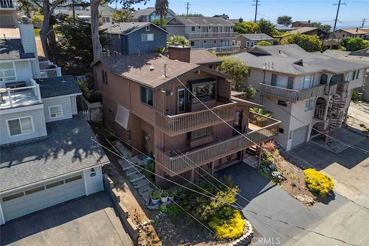 444 Pembrook Dr, Cambria, CA 93428