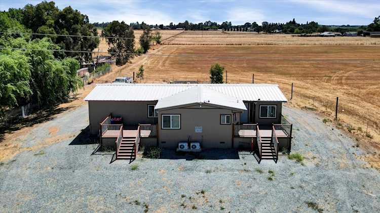 11705 Simmerhorn Road, Galt, CA 95632